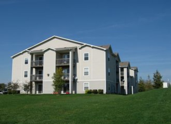 Ridge View in Kellogg, IA - Foto de edificio - Building Photo