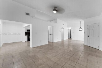 14968 SW 74th Terrace in Miami, FL - Building Photo - Building Photo