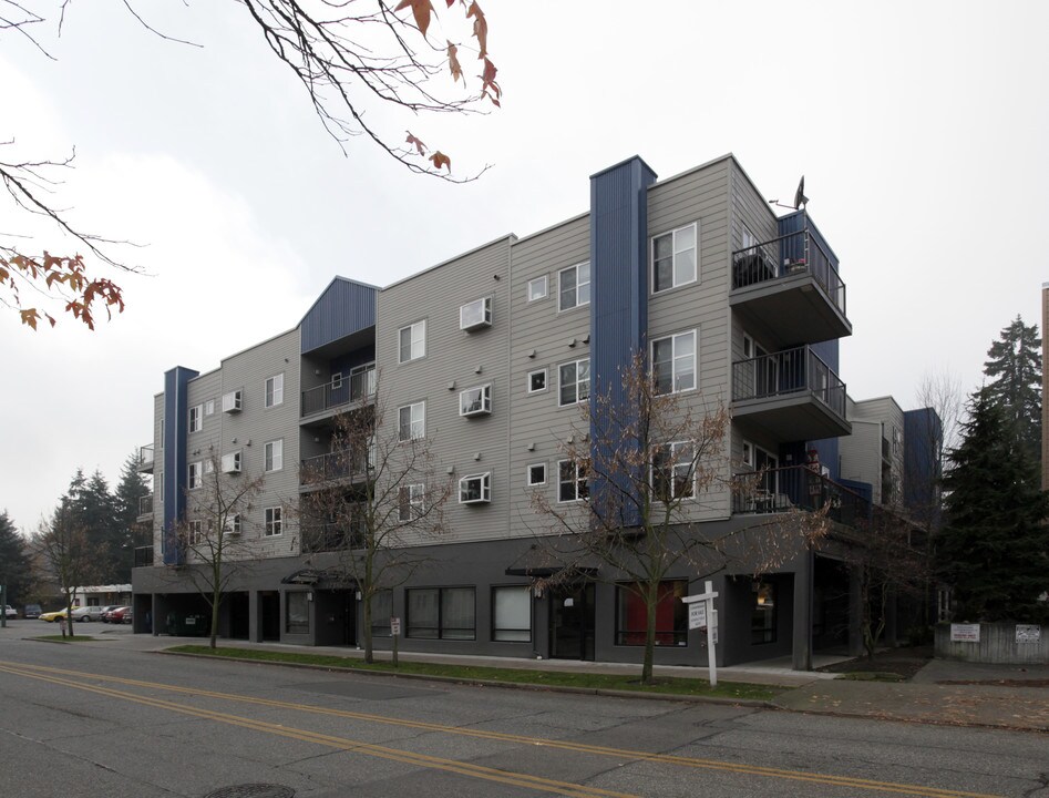 Pegasus Court in Seattle, WA - Building Photo