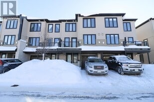 514 Radiant Private in Ottawa, ON - Building Photo