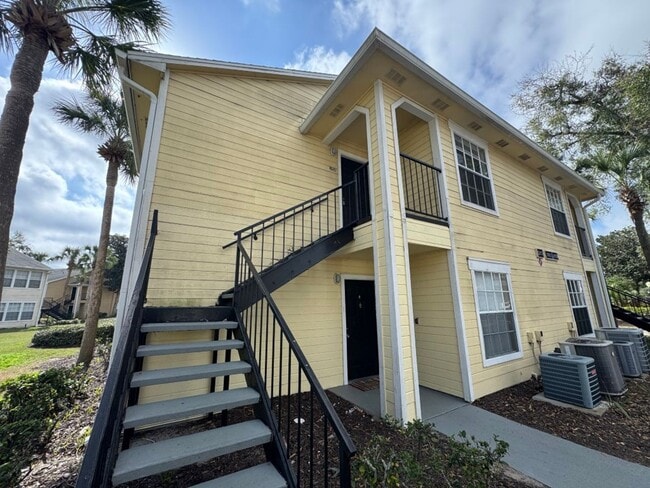 property at 1057 S Hiawassee Rd