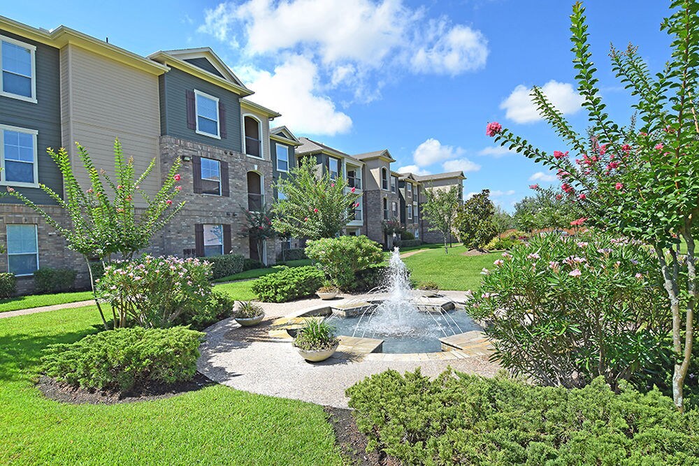 Broadstone Grand Parkway in Katy, TX - Foto de edificio