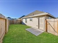 2551 Westslope Dr in Shenandoah, TX - Foto de edificio - Building Photo