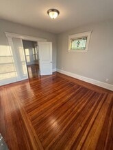 86A Quincy St, Unit 2 in Medford, MA - Foto de edificio - Building Photo