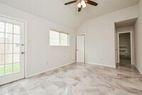 11810 Glenwolde Dr photo'