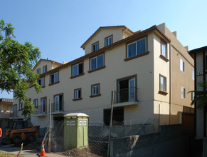 3668 Mentone Ave in Los Angeles, CA - Building Photo - Other