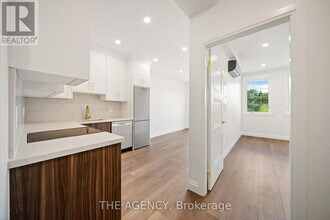 153 Main St E in Milton, ON - Building Photo - Building Photo