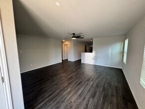 7618 Capstone Rdg in San Antonio, TX - Building Photo - Building Photo