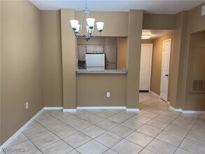 23710 Walden Center Dr in Bonita Springs, FL - Building Photo - Building Photo
