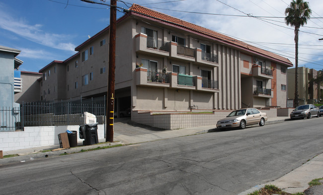 Mountain View Apartments in Tujunga, CA - Building Photo - Building Photo