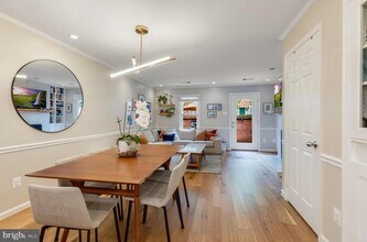 1126 N Taylor St in Arlington, VA - Building Photo - Building Photo