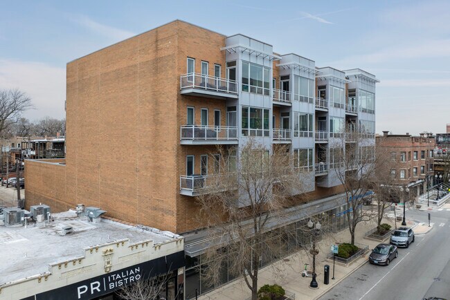 3916-3920 N Sheridan Rd in Chicago, IL - Building Photo - Building Photo