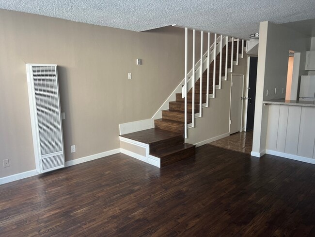 4014 Emerald St in Torrance, CA - Building Photo - Building Photo