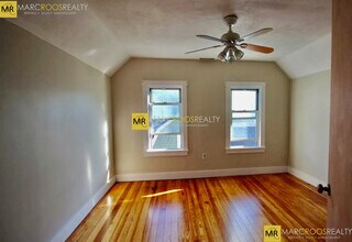 14 Dow St, Unit 2 in Somerville, MA - Building Photo - Building Photo