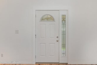 533 E Lincoln Ave in Melbourne, FL - Building Photo - Building Photo