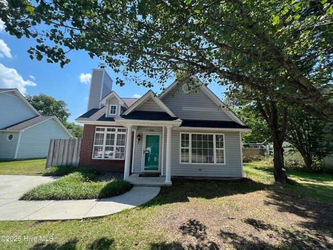 2106 White Rd in Wilmington, NC - Building Photo - Building Photo