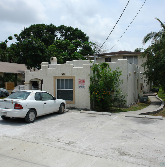 1022 Middle St in Fort Lauderdale, FL - Building Photo - Building Photo