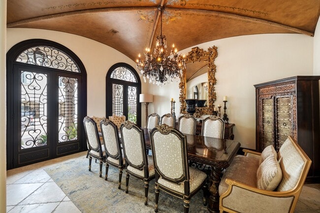 property at 5007 Cedar Creek Dr