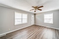 2053 White Oak Cir in Kennesaw, GA - Building Photo - Building Photo