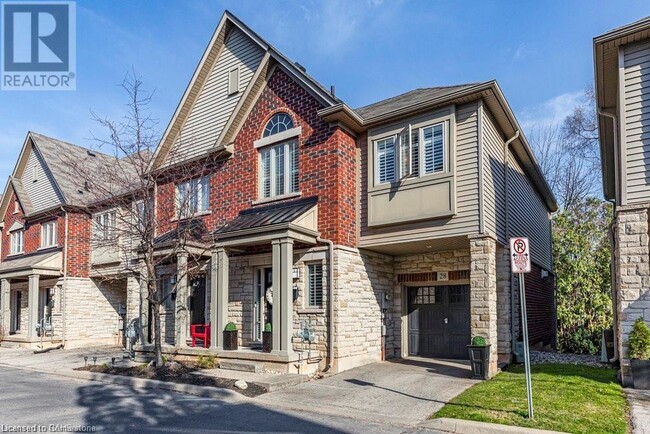 362 Plains Rd E in Burlington, ON - Building Photo - Building Photo