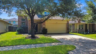 18930 Wellock Ln in Tomball, TX - Building Photo - Building Photo