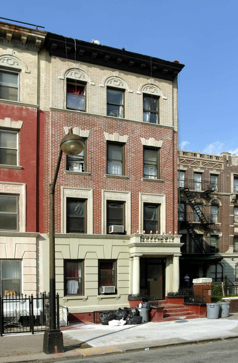 917 Saint Marks Ave in Brooklyn, NY - Building Photo