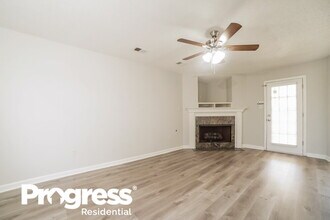 4956 Glenalden Cove in Southaven, MS - Building Photo - Building Photo