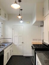 922 N La Jolla Ave, Unit 1 in West Hollywood, CA - Foto de edificio - Building Photo