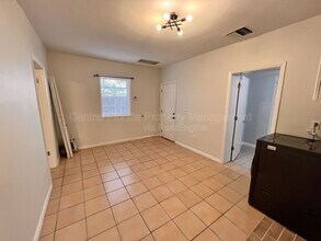 108 E Winter Park St in Orlando, FL - Building Photo - Building Photo