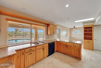 10239 N 125th St in Scottsdale, AZ - Building Photo - Building Photo