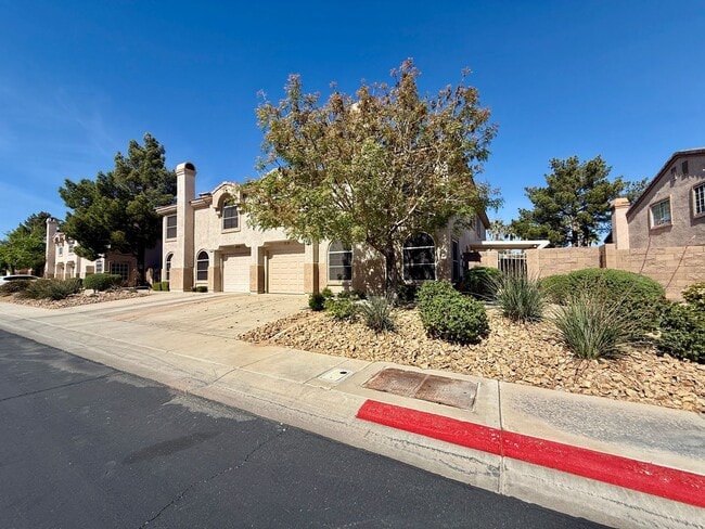 1612 Aspen Meadows Dr in Henderson, NV - Building Photo - Building Photo