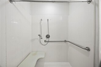 2619 N Quality Ln in Fayetteville, AR - Building Photo - Building Photo