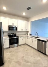 8901 St Kitts Cir in Englewood, FL - Building Photo - Building Photo