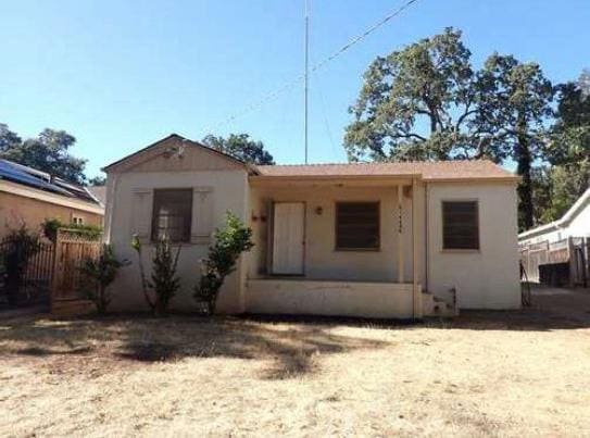 14486 Oak Pl in Saratoga, CA - Building Photo - Building Photo