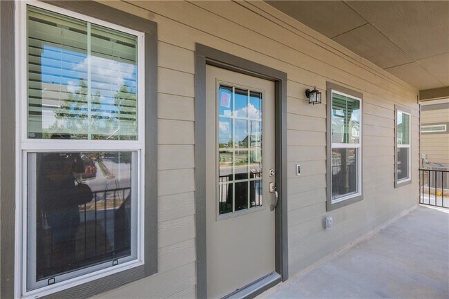 1437 Weatherford Ln in Leander, TX - Building Photo - Building Photo