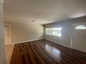 4146 NW 31 Terrace in Gainesville, FL - Building Photo - Building Photo