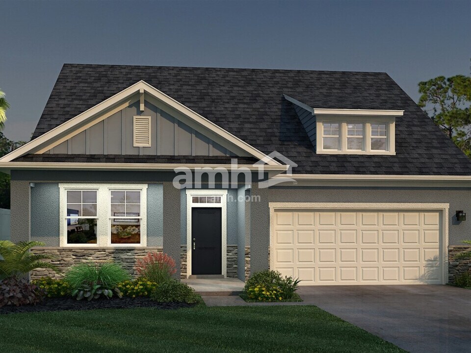 6670 Atlantic Bch Ave in Wesley Chapel, FL - Foto de edificio