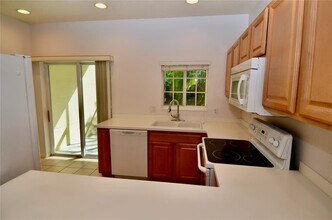 227 Cape Harbour Loop in Bradenton, FL - Building Photo - Building Photo