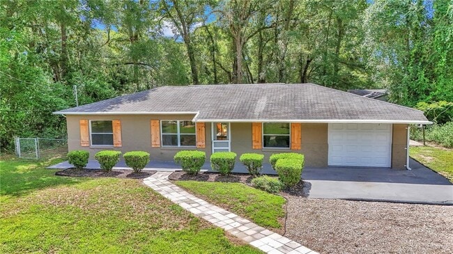 3640 SE 131st Ln in Belleview, FL - Building Photo - Building Photo