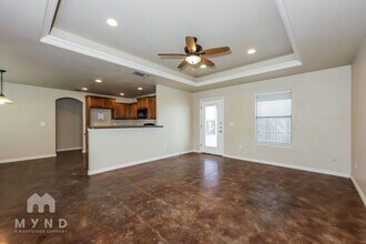 106 Jolin Ln in Weatherford, TX - Building Photo - Building Photo