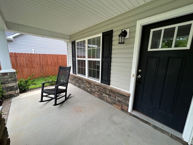 4762 Corena Dr in New Bern, NC - Building Photo - Building Photo