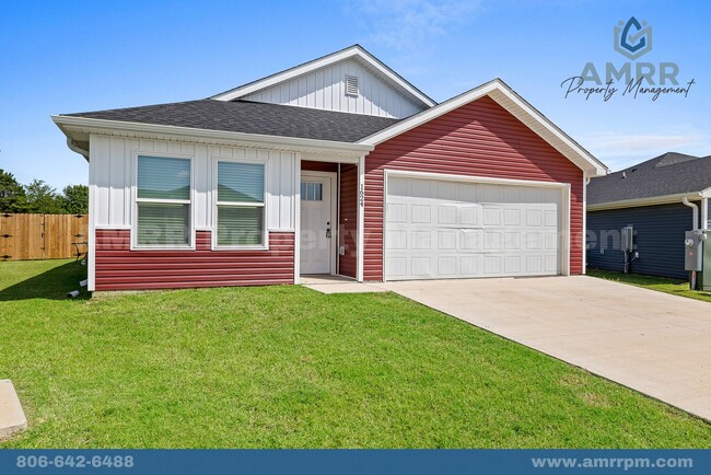 property at 1624 Bluegrass St