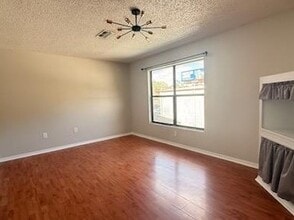 15474 Cortez Blvd, Unit 15474 Cortez in Brooksville, FL - Foto de edificio - Building Photo