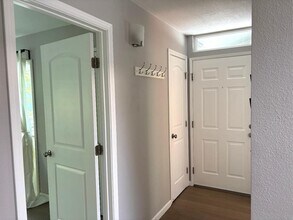876 Wharfside Rd in San Mateo, CA - Building Photo - Building Photo