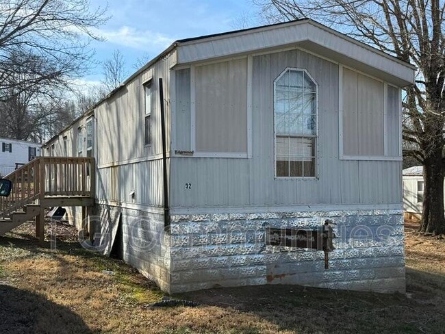 property at 1754 Zion Rd