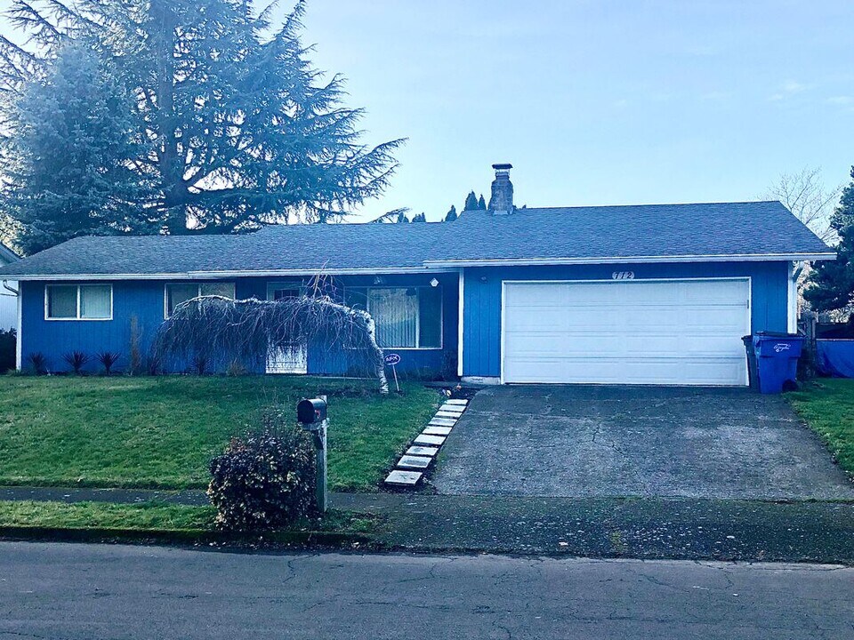 712 NE 122nd Ave in Vancouver, WA - Building Photo