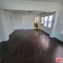 150 S Kenmore Ave in Los Angeles, CA - Building Photo - Building Photo