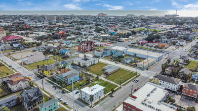 Coastal Cabanas in Galveston, TX - Building Photo - Building Photo