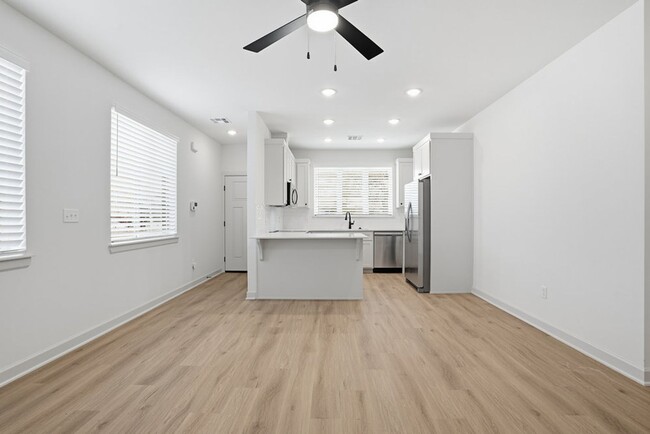 816 N Main St in Broken Arrow, OK - Building Photo - Building Photo