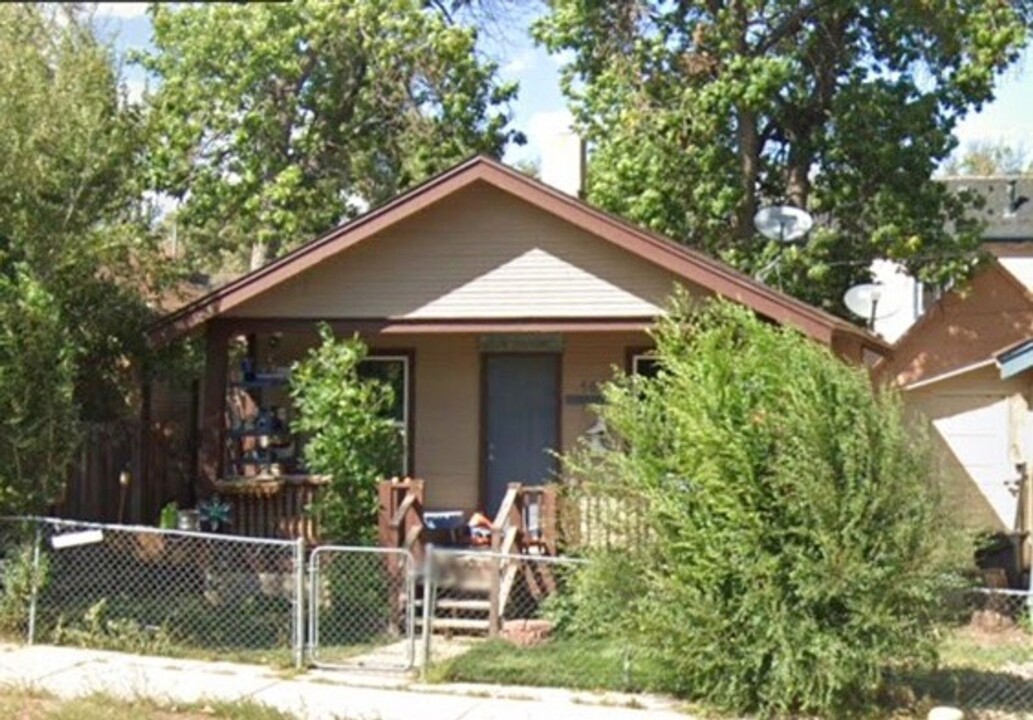 404 E Kiowa St in Colorado Springs, CO - Building Photo